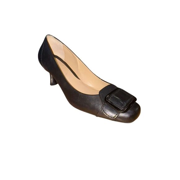 Cole Haan Black Round Square Toe PumpsWomen's Sz 10 Good Condition - Picture 1 of 9